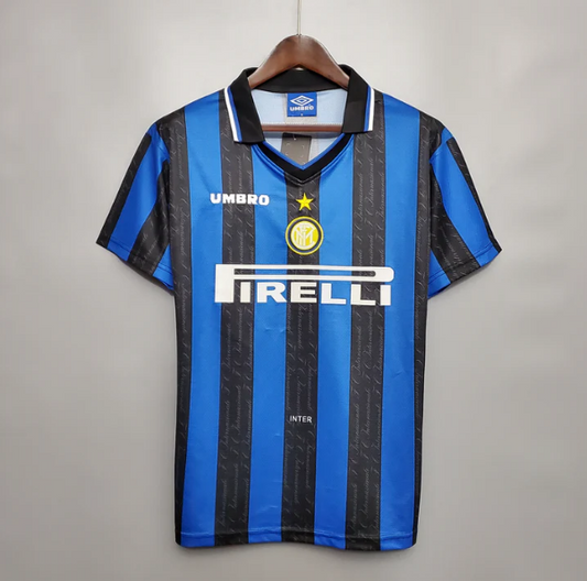 Inter Milan domicile 1997/98